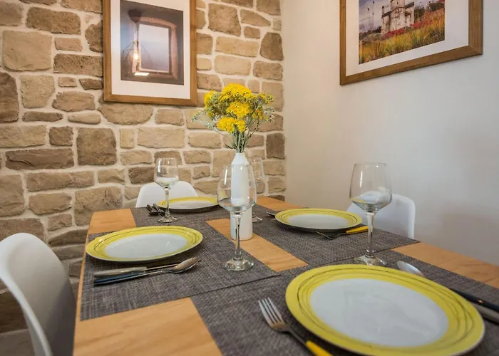 Malcic 1 By Interhome Apartman Vir